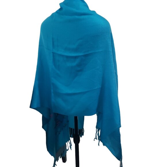 CT1763 Turquoise 100% Cashmere Floral Wrap - Picture 4 of 4